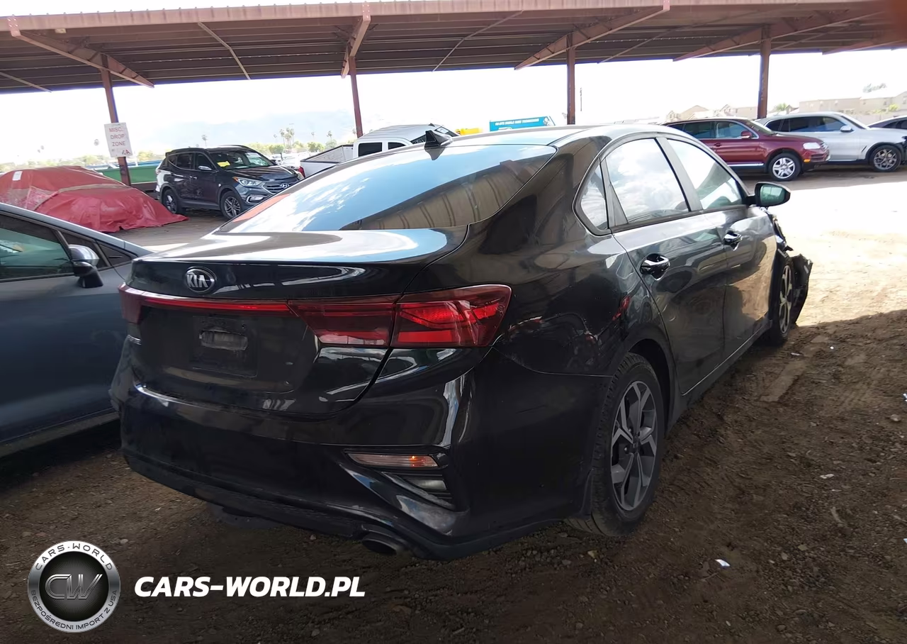 2021 Kia Forte Lxs VIN:3KPF24AD3ME396841 - 4