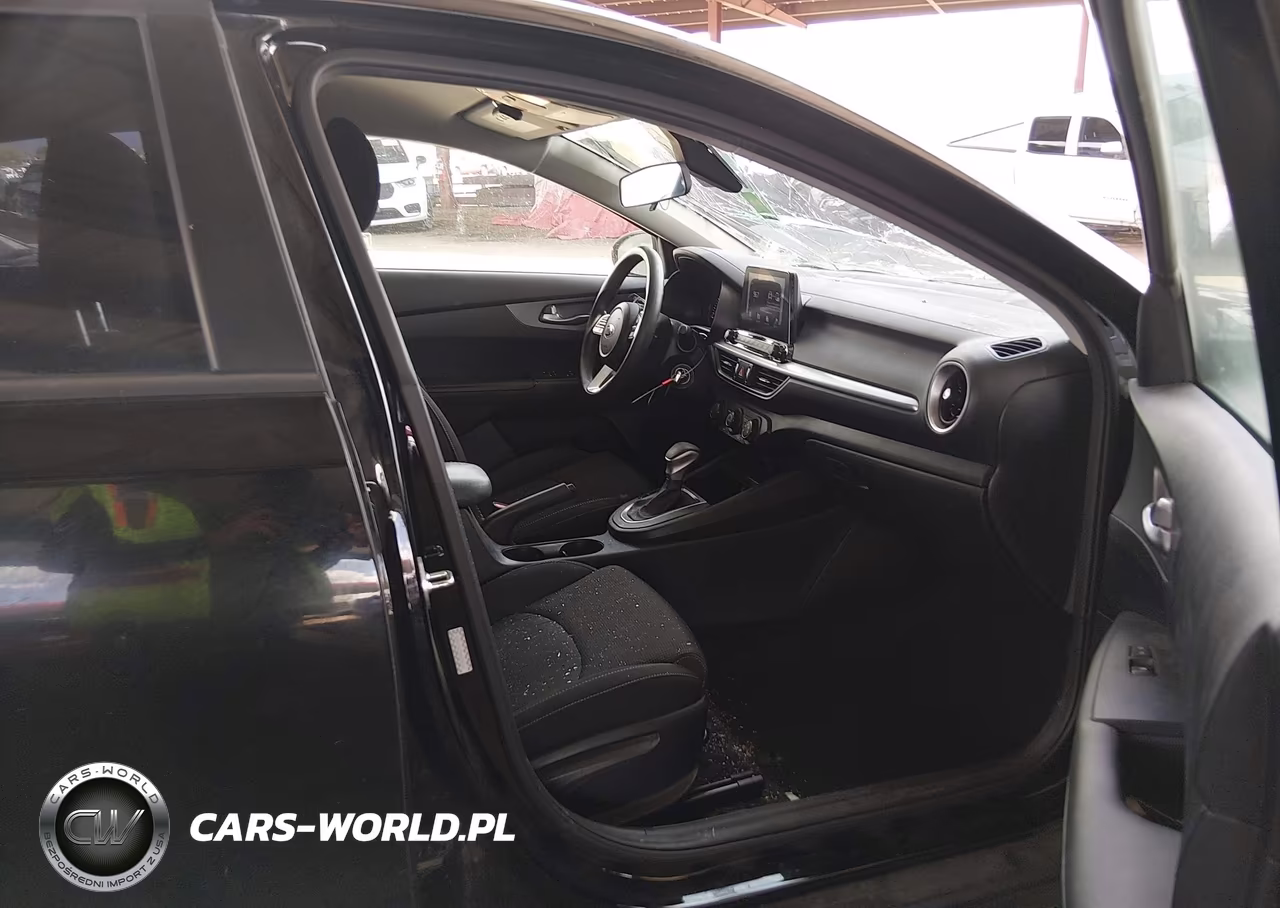 2021 Kia Forte Lxs VIN:3KPF24AD3ME396841 - 5