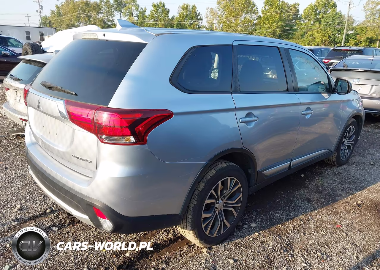 2017 Mitsubishi Outlander Es VIN:JA4AZ2A37HZ064424 - 4