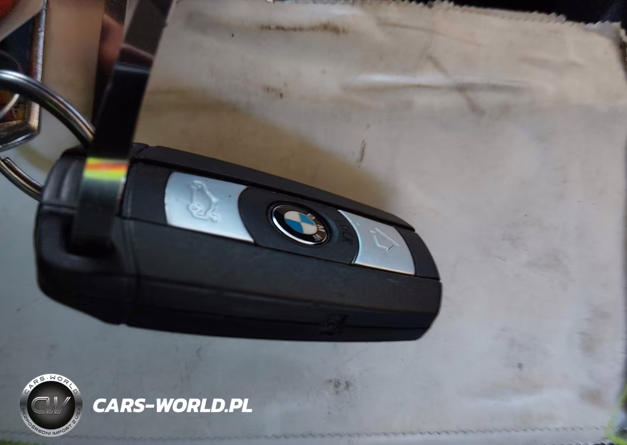 2010 BMW 328I VIN:WBAPH7C5XAE130411 - 11