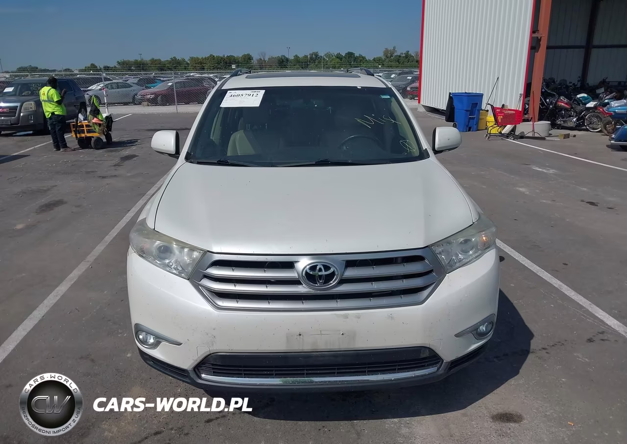 2011 Toyota Highlander Limited V6 VIN:5TDDK3EH4BS079751 - 12