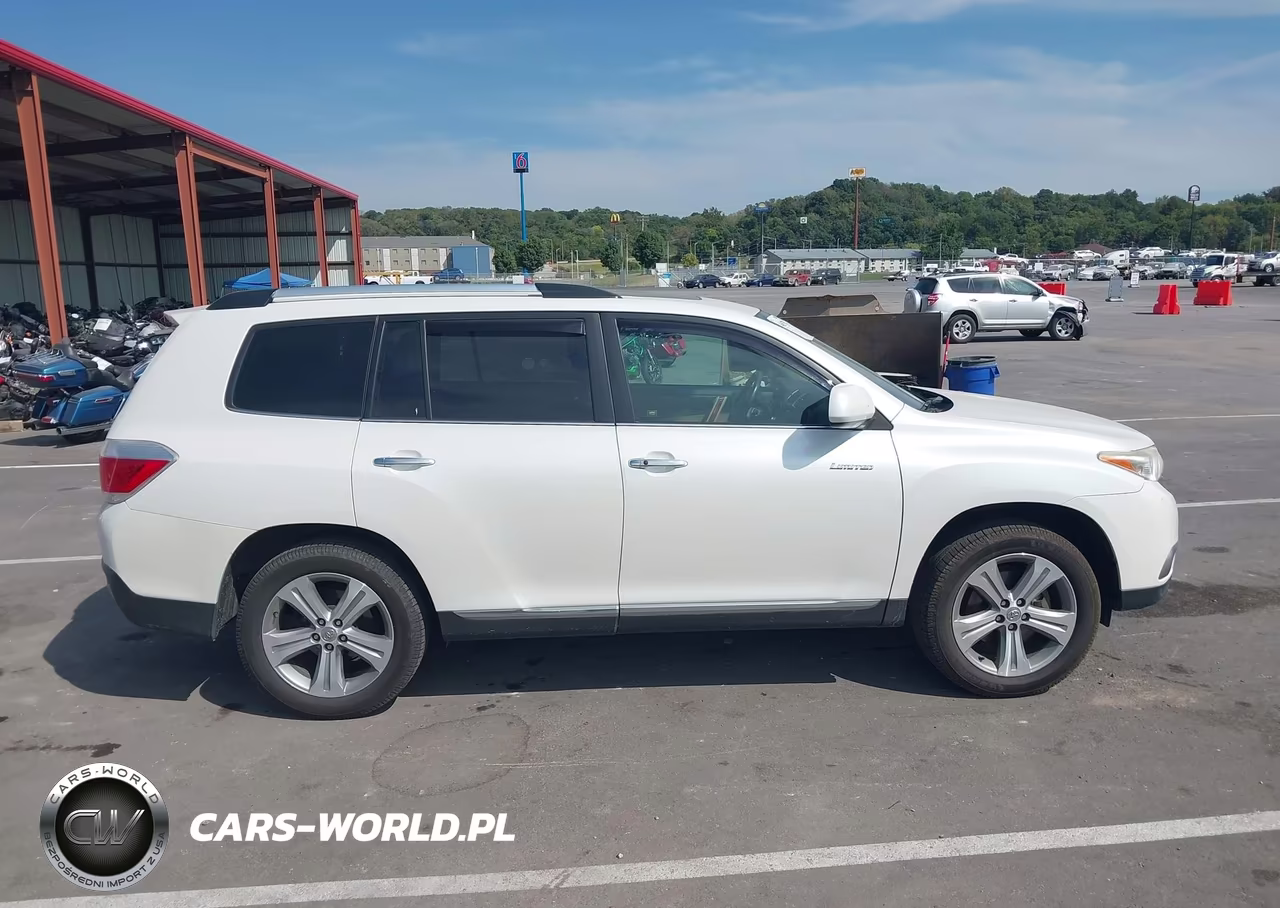 2011 Toyota Highlander Limited V6 VIN:5TDDK3EH4BS079751 - 13
