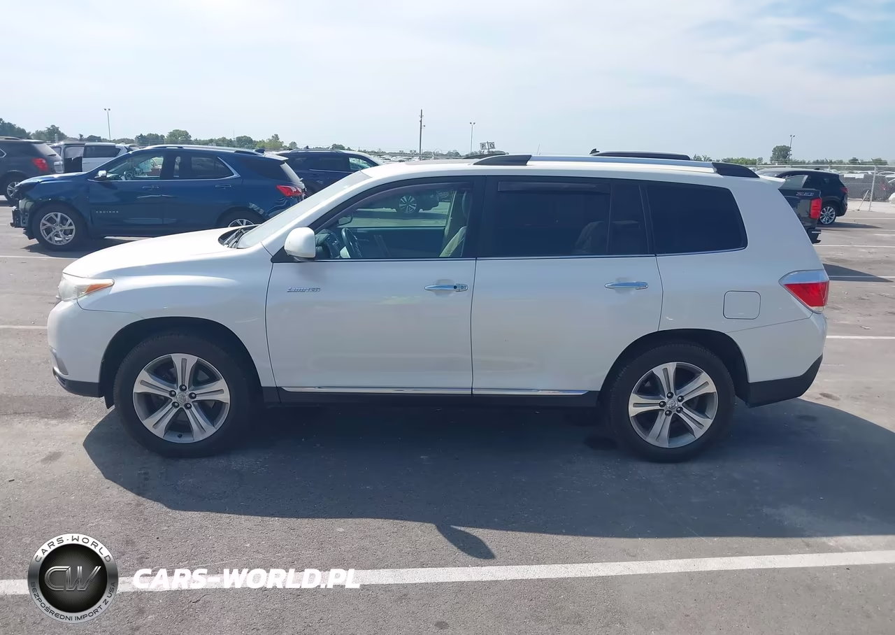 2011 Toyota Highlander Limited V6 VIN:5TDDK3EH4BS079751 - 14