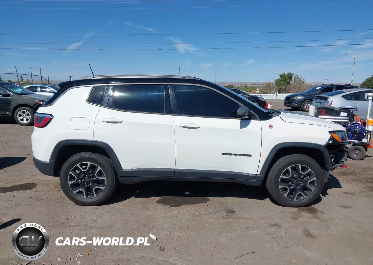 2019 Jeep Compass Trailhawk 4X4 VIN:3C4NJDDB3KT722199 - 14
