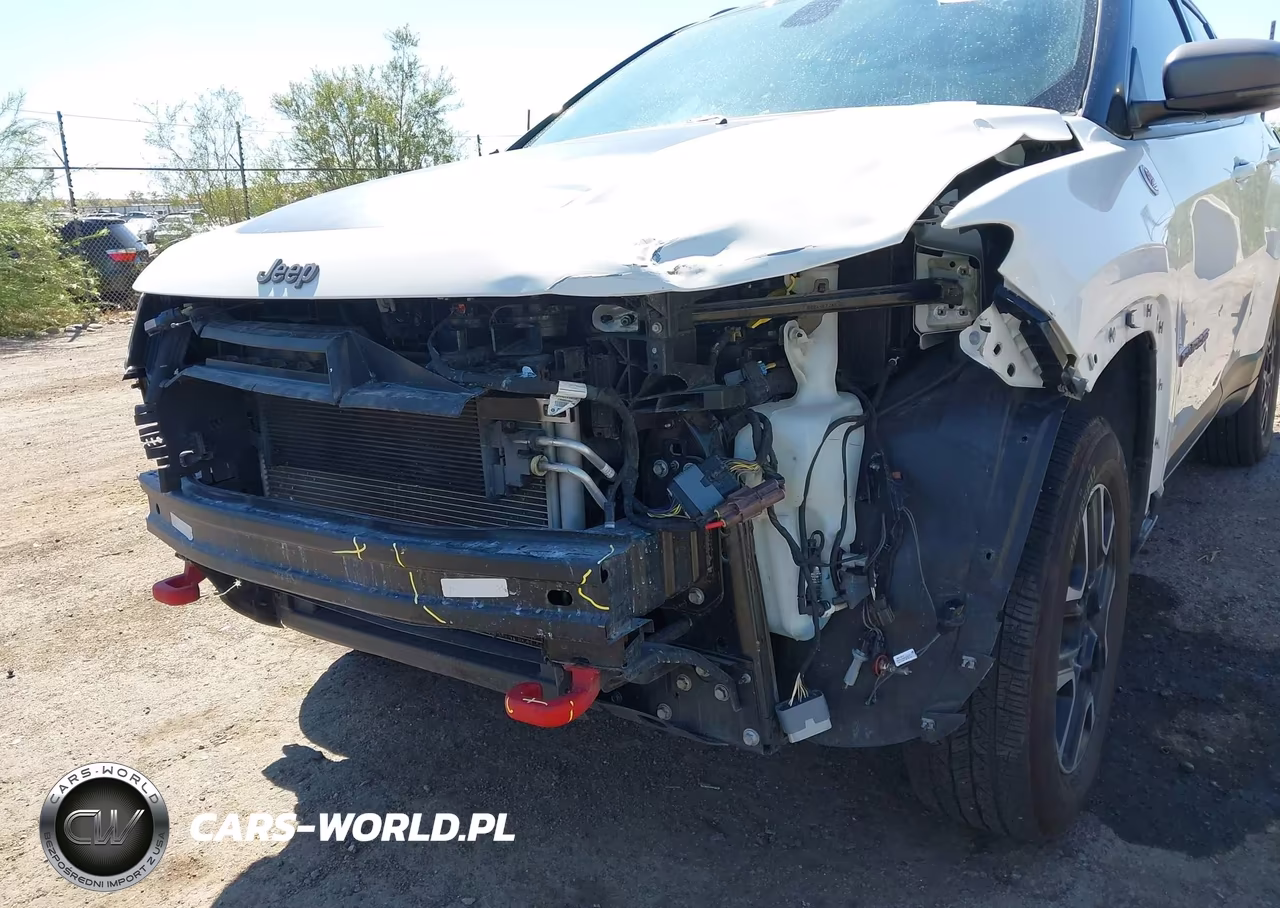 2019 Jeep Compass Trailhawk 4X4 VIN:3C4NJDDB3KT722199 - 6