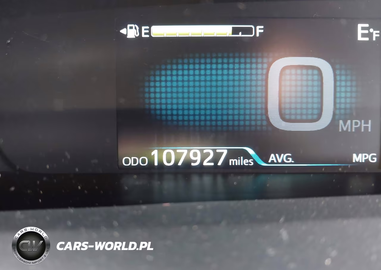 2020 Toyota Prius Prime Limited VIN:JTDKARFPXL3136783 - 14