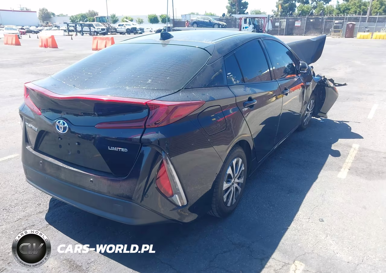 2020 Toyota Prius Prime Limited VIN:JTDKARFPXL3136783 - 4