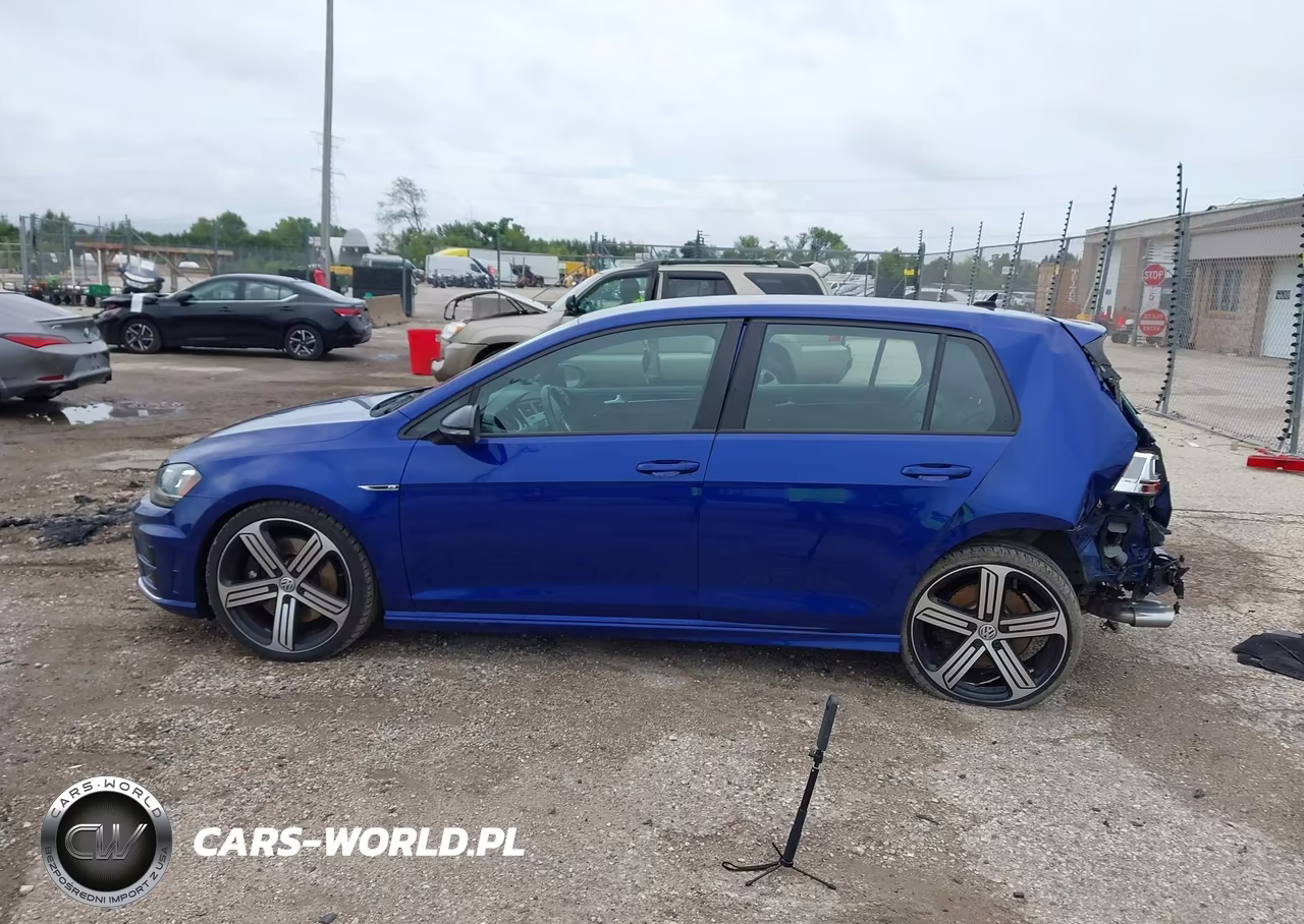 2016 Volkswagen Golf R 4-Door VIN:WVWUF7AU5GW280709 - 14