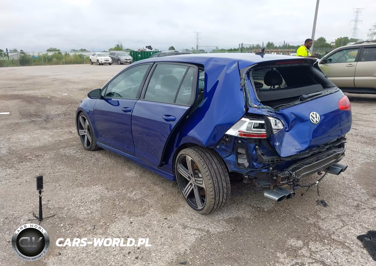 2016 Volkswagen Golf R 4-Door VIN:WVWUF7AU5GW280709 - 3