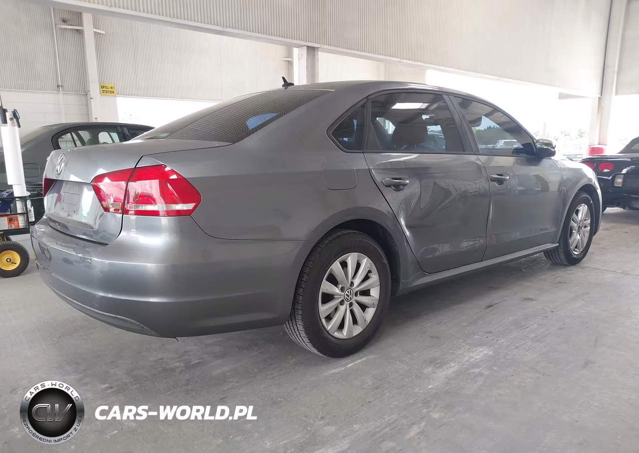 2012 Volkswagen Passat 2.5L S VIN:1VWAP7A34CC046321 - 4