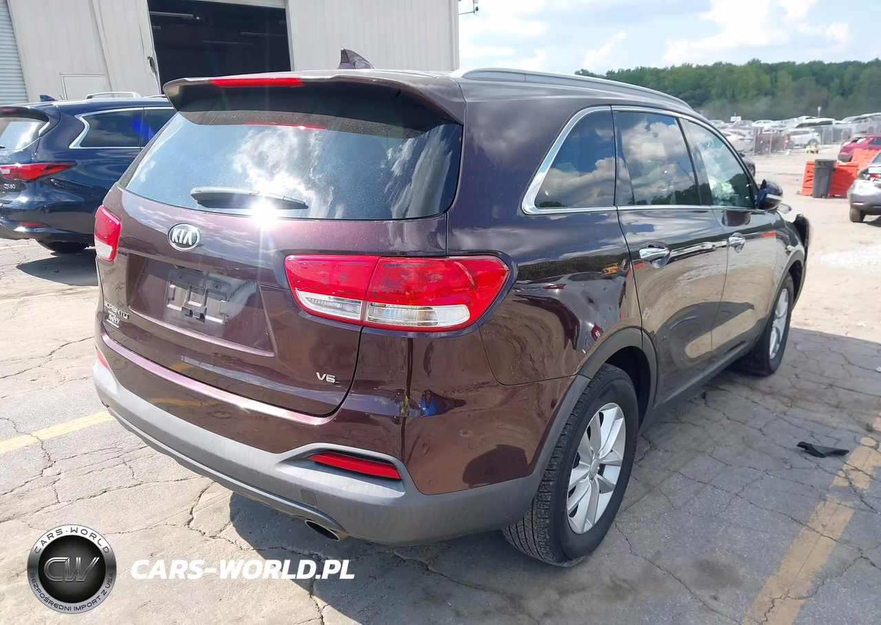 2016 Kia Sorento 3.3L Lx VIN:5XYPG4A55GG012709 - 4