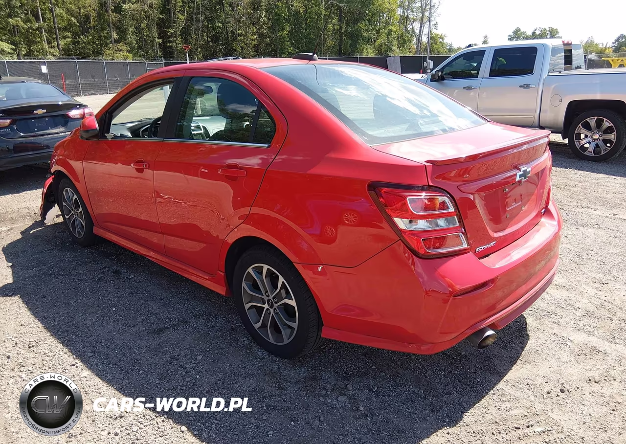 2018 Chevrolet Sonic Lt Auto VIN:1G1JD5SH1J4116464 - 3