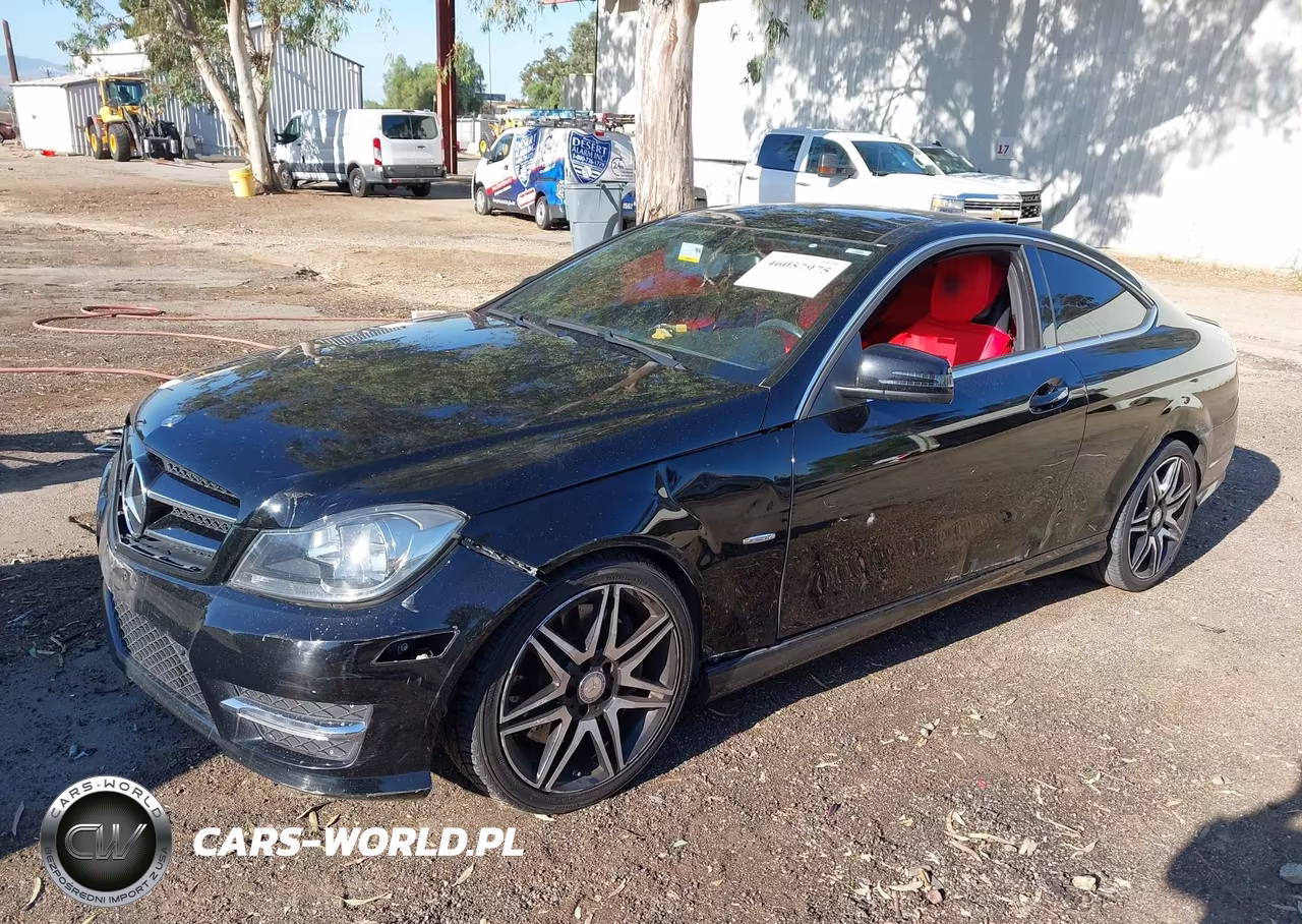 2014 Mercedes-Benz C 250 VIN:WDDGJ4HB9EG278151 - 2