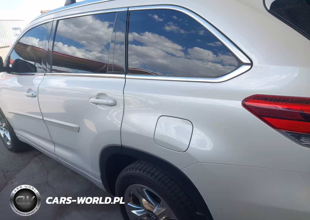 2018 Toyota Highlander Limited VIN:5TDDZRFH0JS865185 - 14