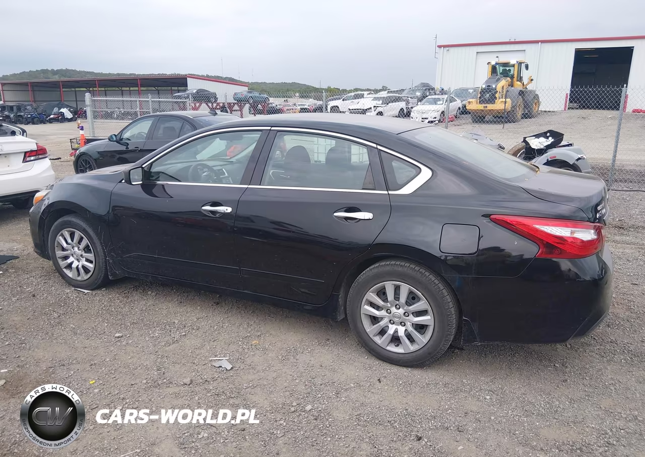 2017 Nissan Altima 2.5 S VIN:1N4AL3AP5HN359695 - 14