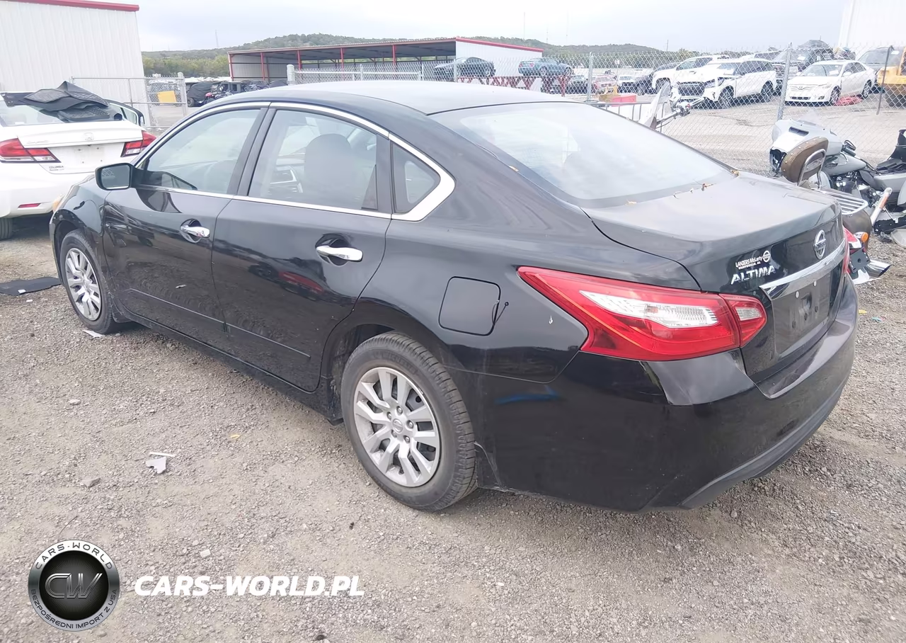 2017 Nissan Altima 2.5 S VIN:1N4AL3AP5HN359695 - 3