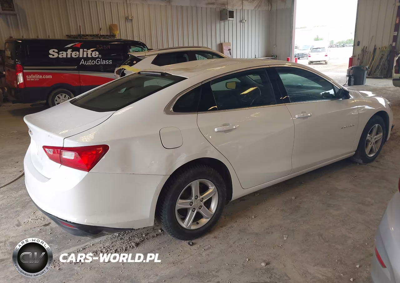 2022 Chevrolet Malibu Fwd Ls VIN:1G1ZB5ST8NF166429 - 4