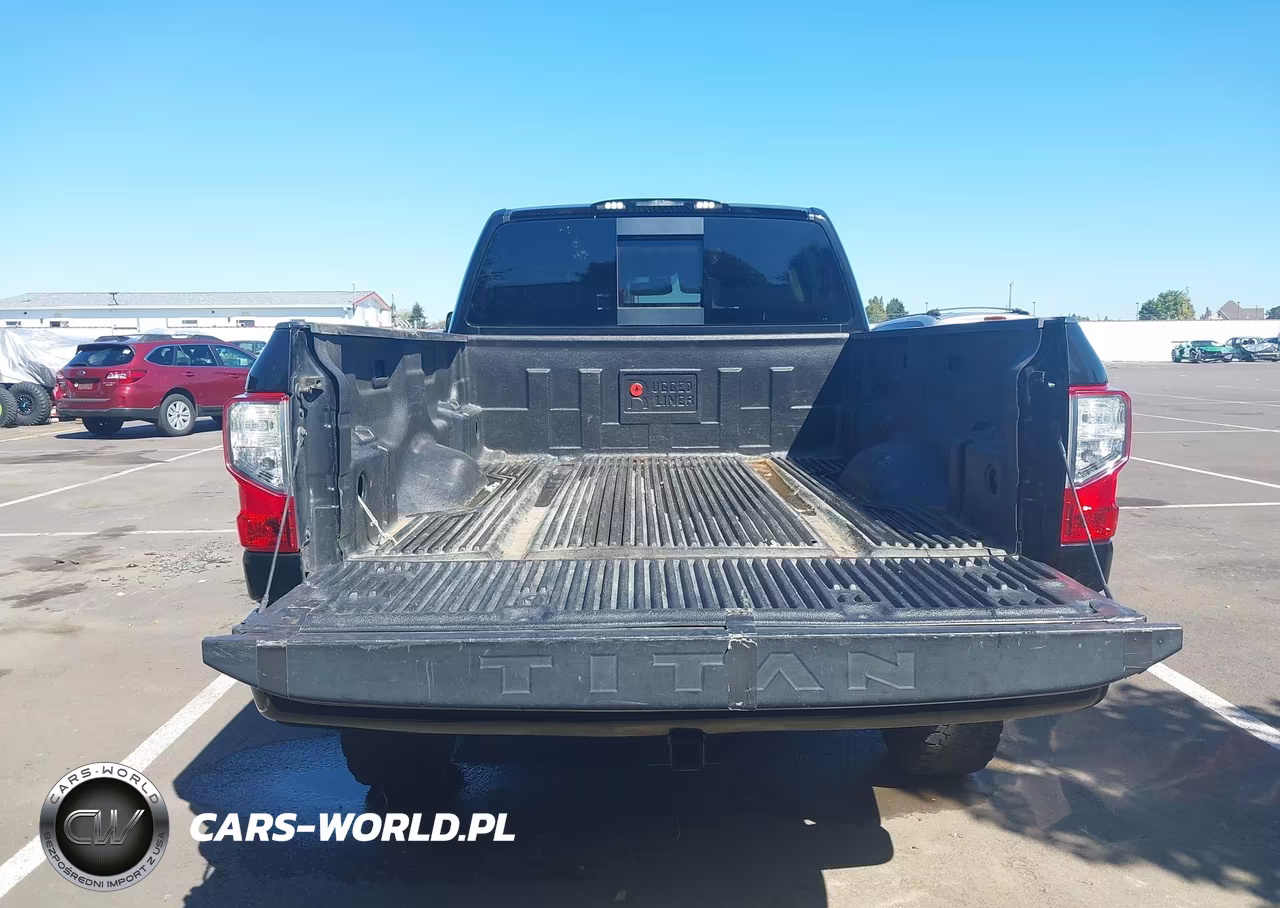 2017 Nissan Titan Xd Sv Diesel VIN:1N6BA1F49HN510476 - 17