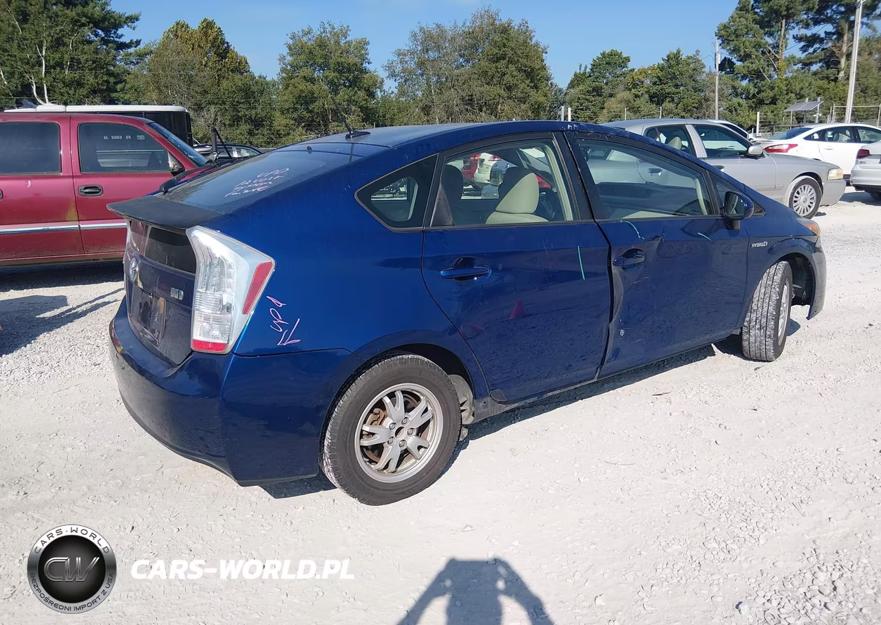 2011 Toyota Prius Three VIN:JTDKN3DU2B0314678 - 4