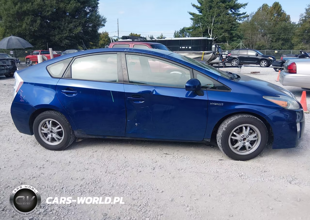 2011 Toyota Prius Three VIN:JTDKN3DU2B0314678 - 6