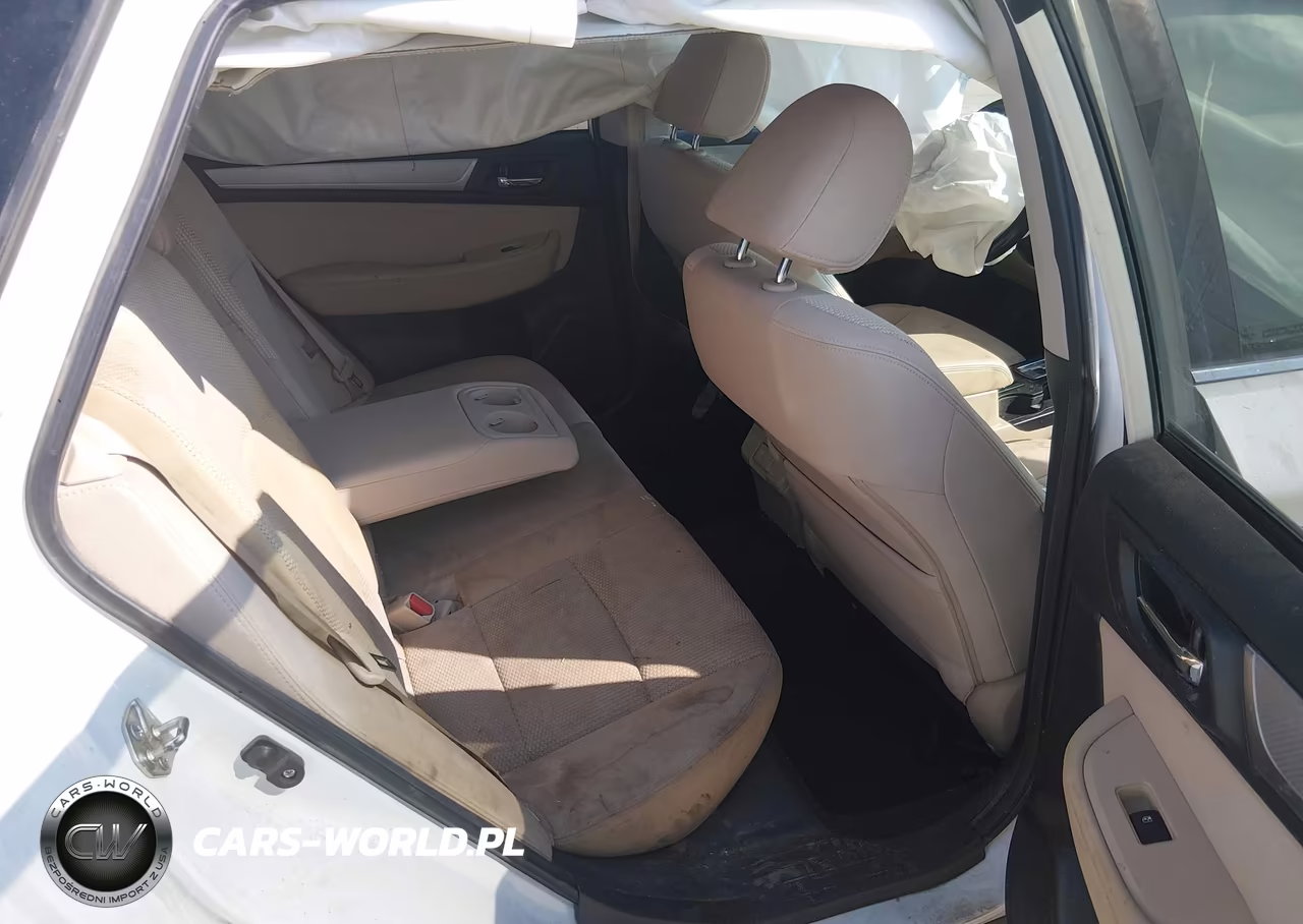 2019 Subaru Outback 2.5I Premium VIN:4S4BSAFC6K3361045 - 8