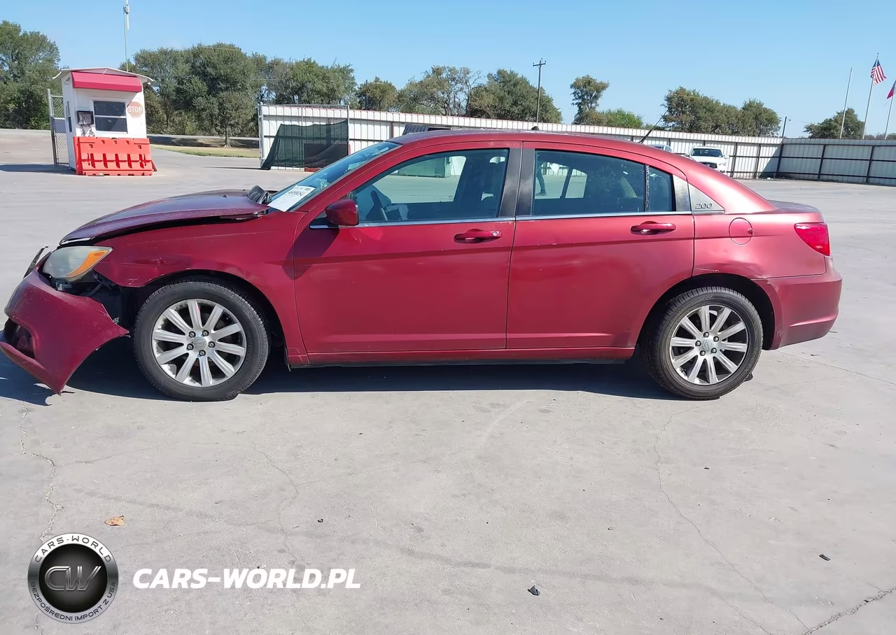 2011 Chrysler 200 Touring VIN:1C3BC1FB8BN527924 - 14