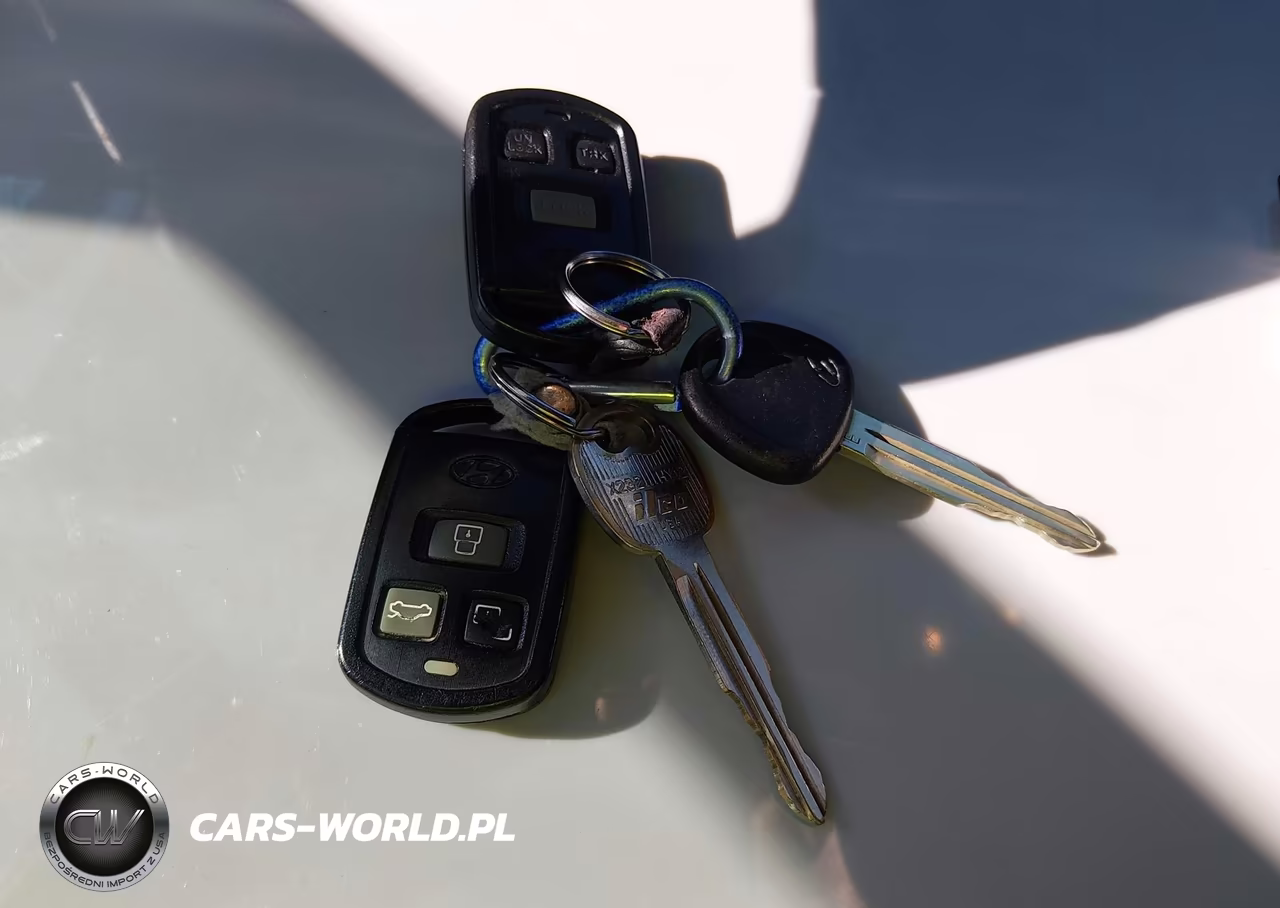 2005 Hyundai Sonata Gl V6 VIN:KMHWF25H35A105440 - 11