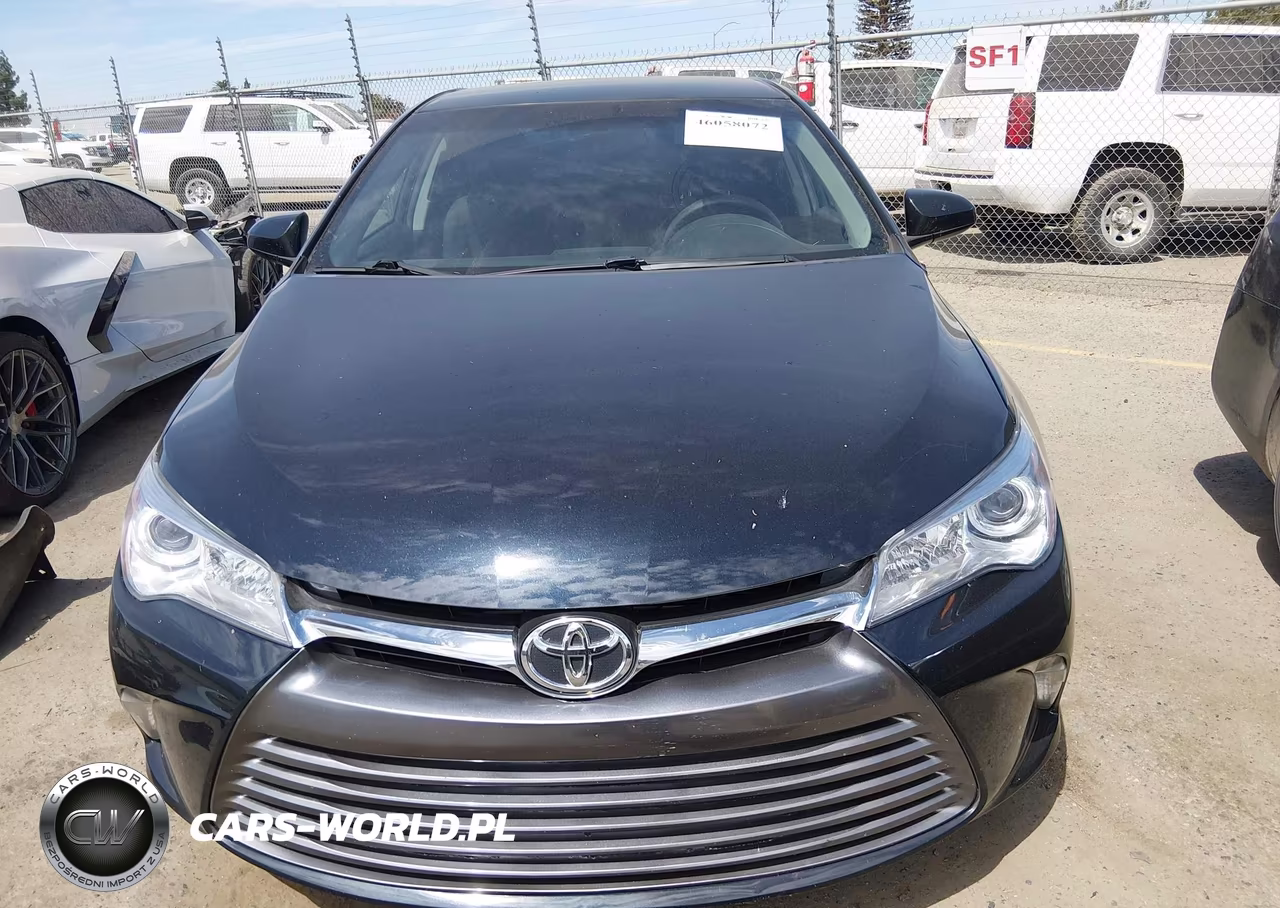 2017 Toyota Camry Hybrid Le VIN:4T1BD1FK6HU212171 - 16