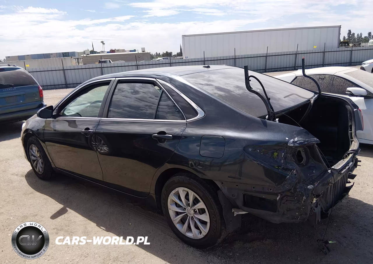 2017 Toyota Camry Hybrid Le VIN:4T1BD1FK6HU212171 - 18