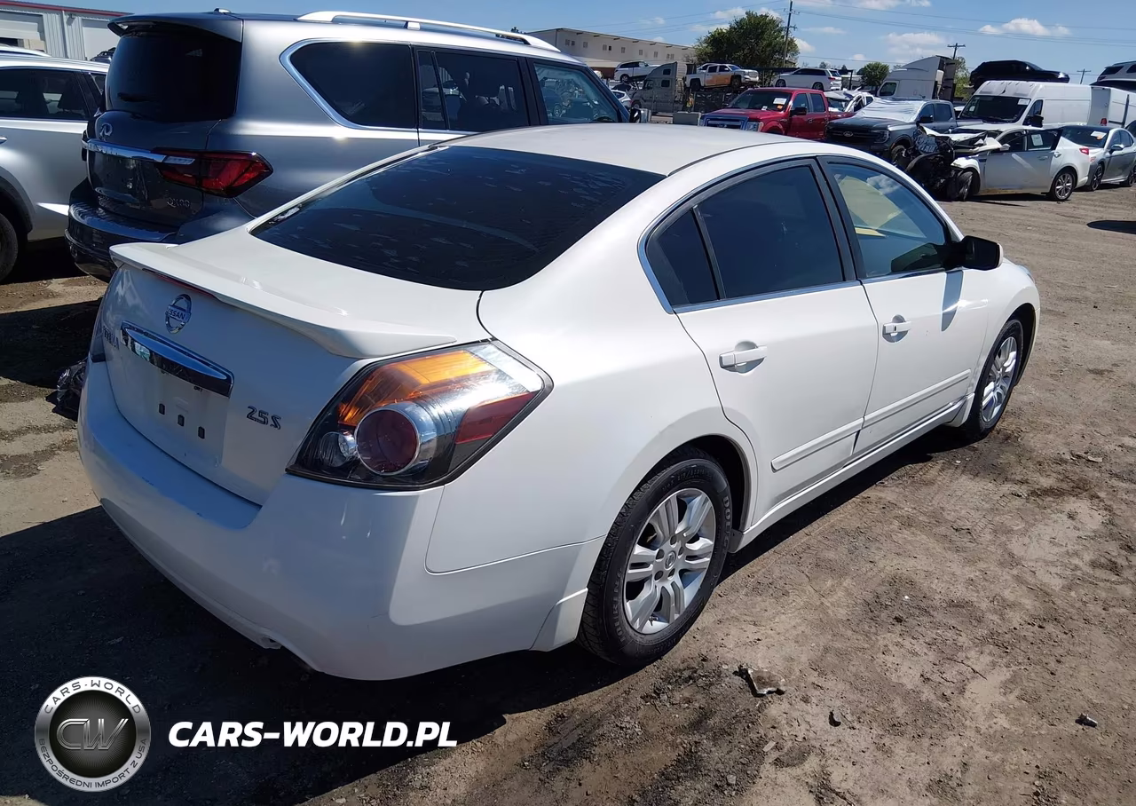 2012 Nissan Altima 2.5 S VIN:1N4AL2AP4CN531525 - 4