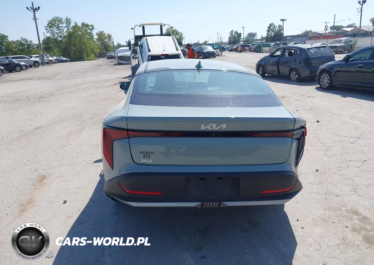 2025 Kia K4 Lxs VIN:3KPFT4DE6SE231459 - 16
