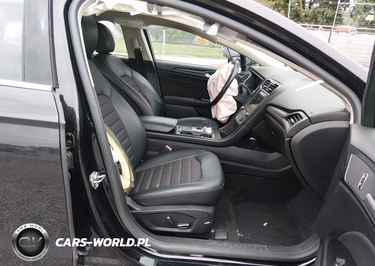 2018 Ford Fusion Se VIN:3FA6P0H72JR184842 - 5
