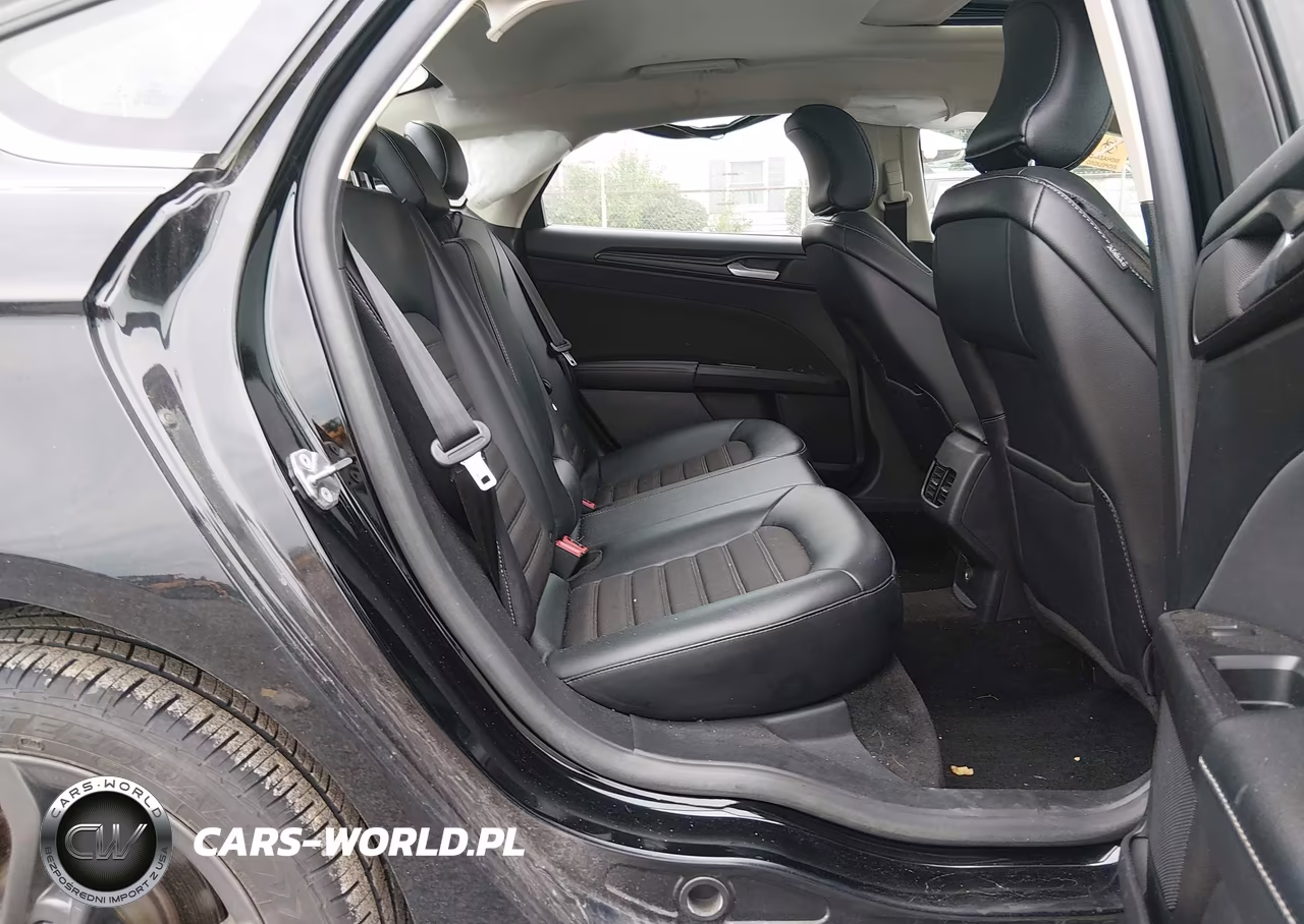 2018 Ford Fusion Se VIN:3FA6P0H72JR184842 - 8