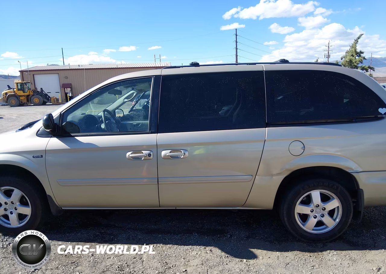 2007 Dodge Grand Caravan Sxt VIN:2D4GP44L77R357684 - 14