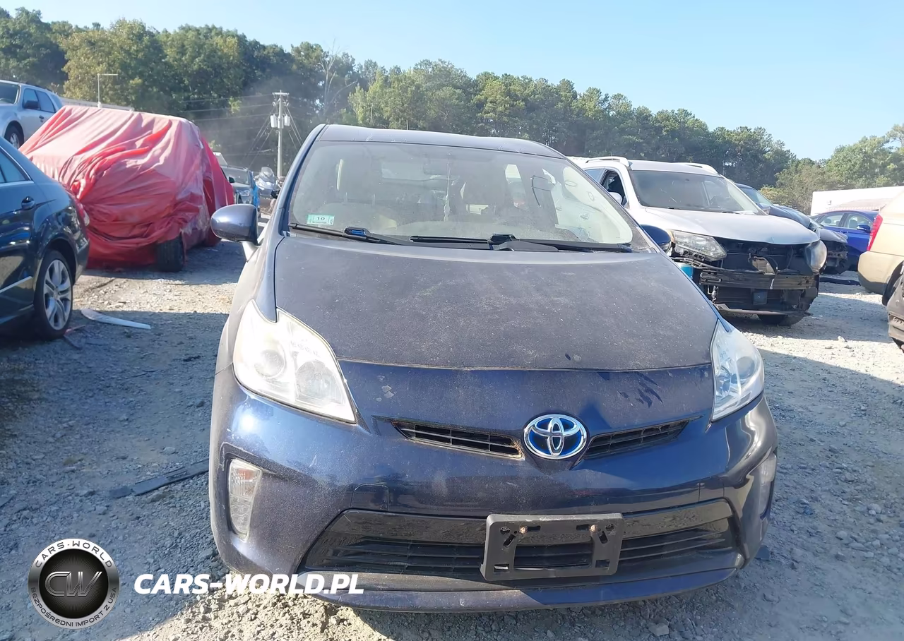 2015 Toyota Prius Two VIN:JTDKN3DU6F0403515 - 12