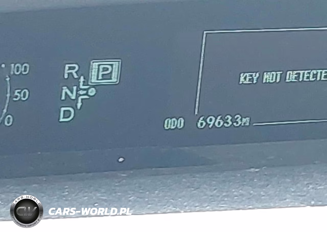 2015 Toyota Prius Two VIN:JTDKN3DU6F0403515 - 7