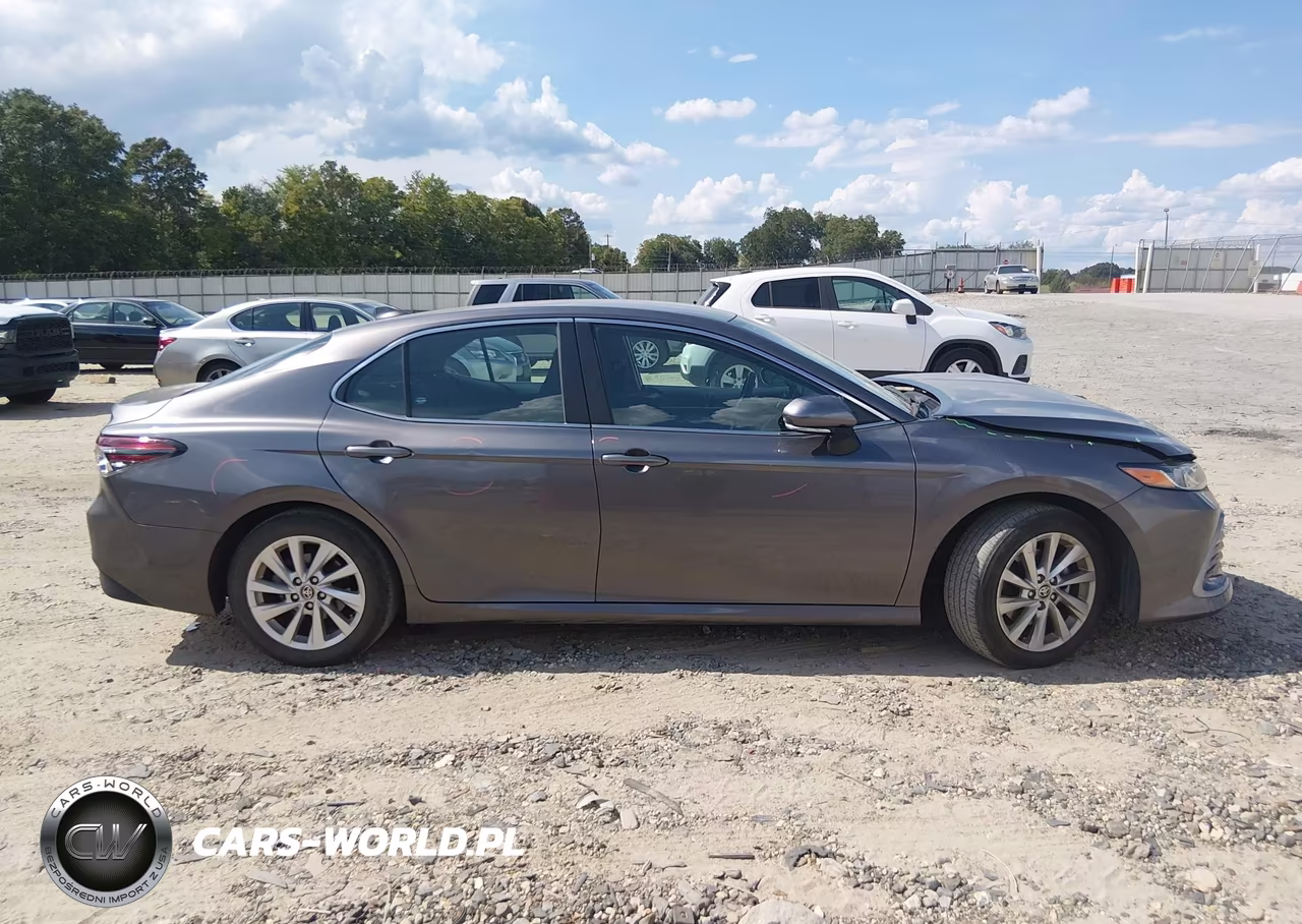 2023 Toyota Camry Le VIN:4T1C11AK4PU161935 - 13