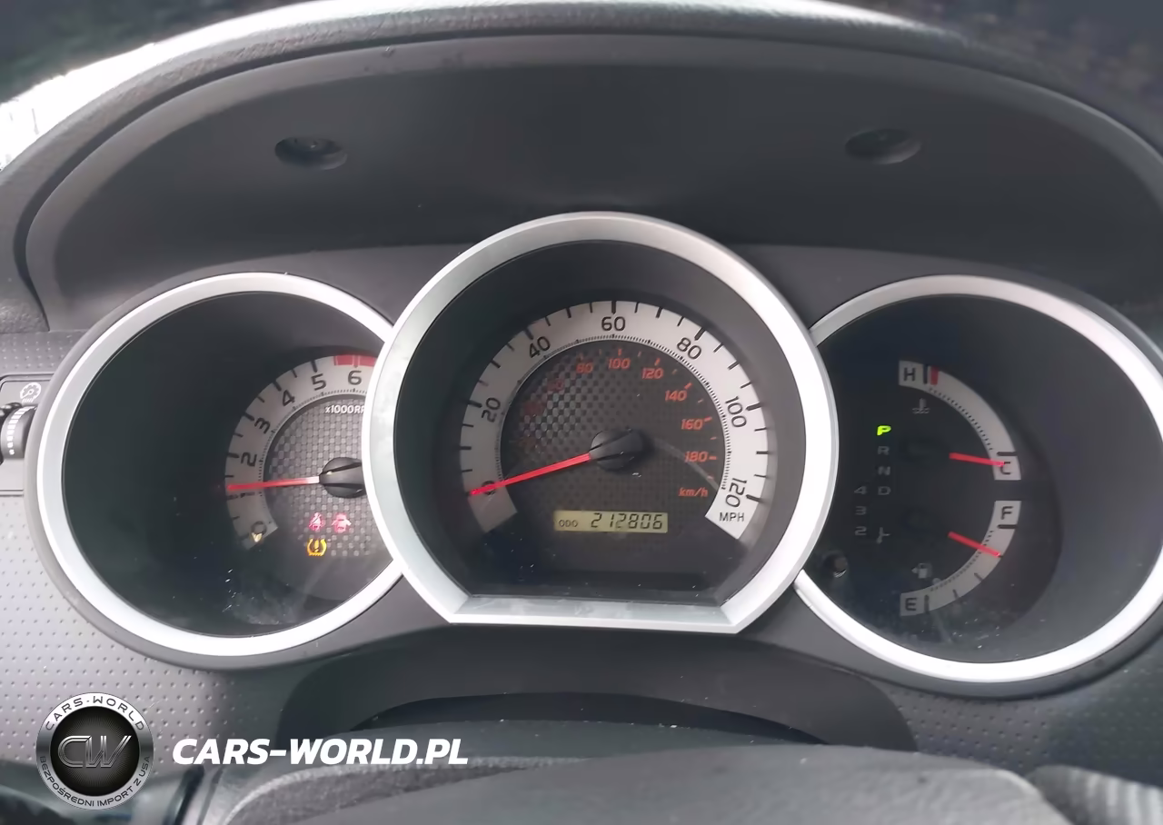 2014 Toyota Tacoma Prerunner V6 VIN:3TMJU4GN5EM167962 - 7
