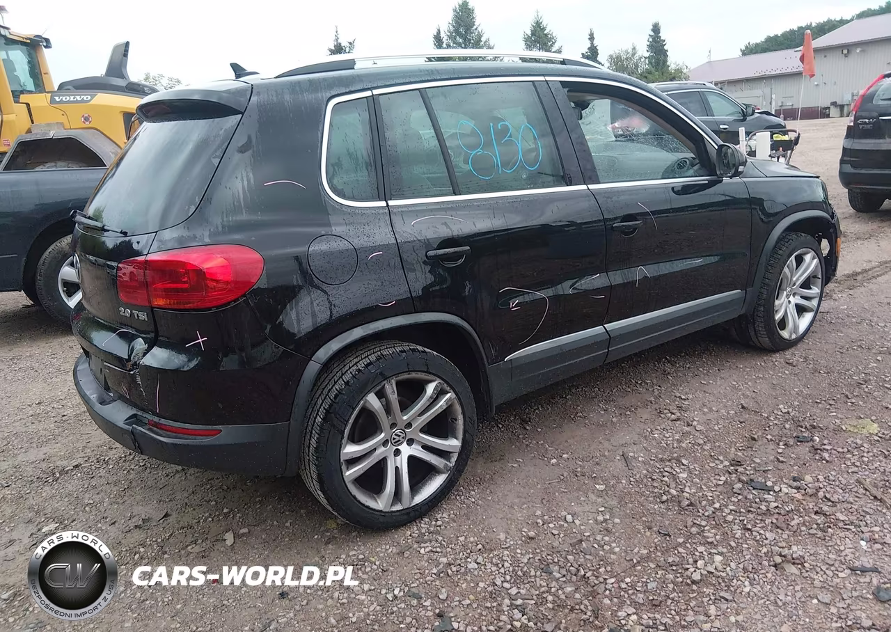 2012 Volkswagen Tiguan Sel VIN:WVGAV7AX9CW001834 - 4