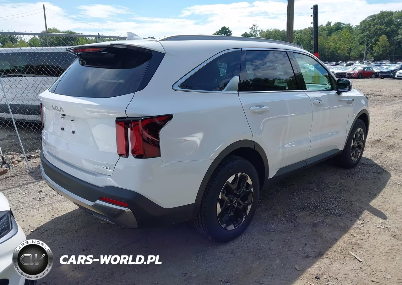 2026 Kia Sorento S VIN:5XYRLDJC3TG439755 - 4