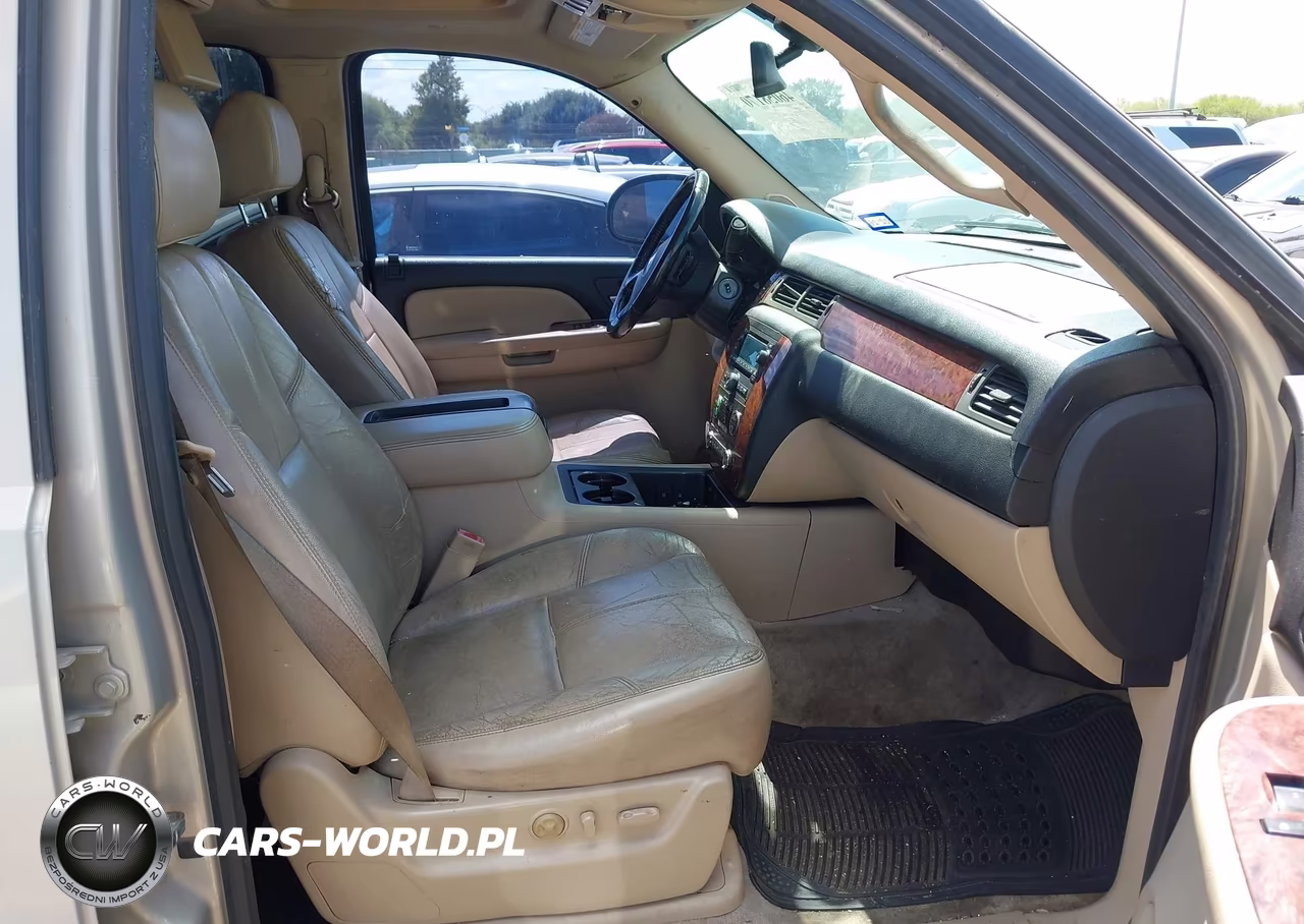 2008 Chevrolet Tahoe Lt VIN:1GNFC13038R155479 - 5