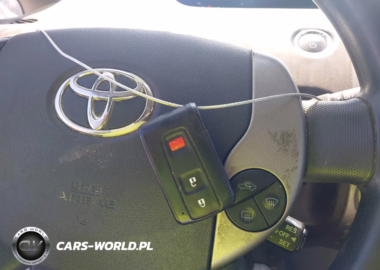 2004 Toyota Prius VIN:JTDKB22U240046840 - 11