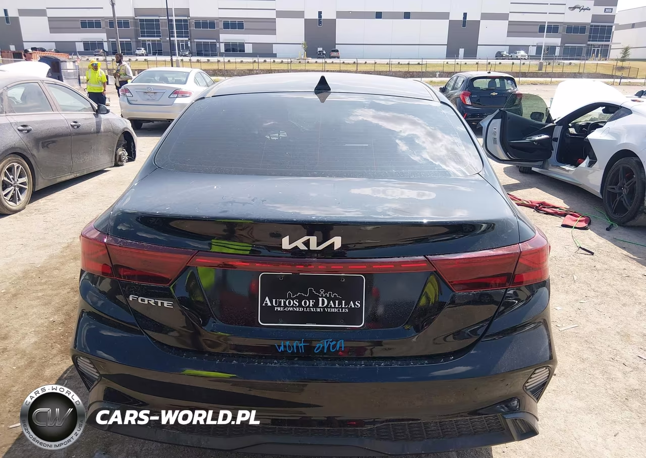 2024 Kia Forte Lxs VIN:3KPF24AD8RE754913 - 15