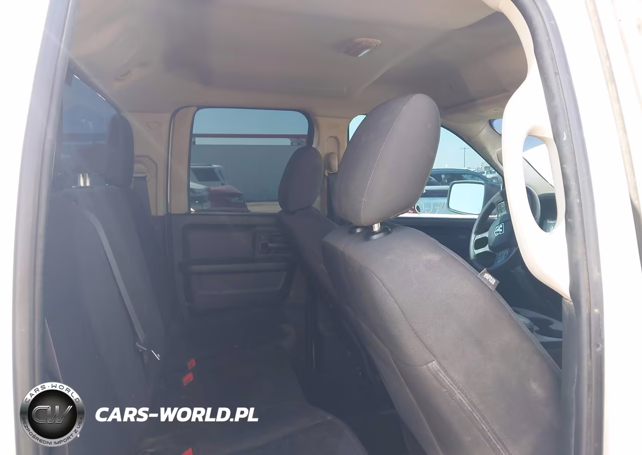 2018 Ram 1500 Tradesman 4X2 6'4 Box VIN:1C6RR6FG0JS349970 - 8