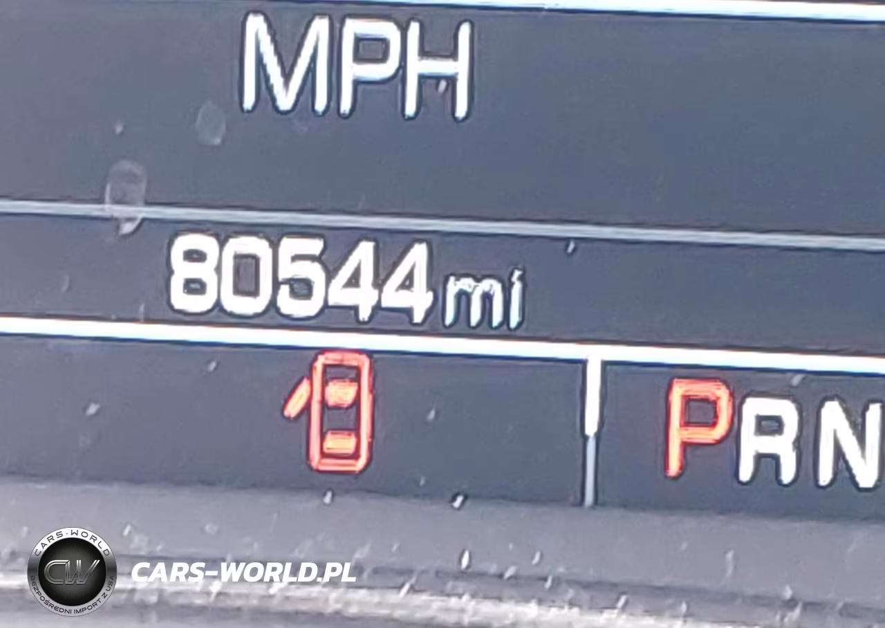 2018 Chevrolet Equinox Premier VIN:2GNAXNEX0J6177618 - 16