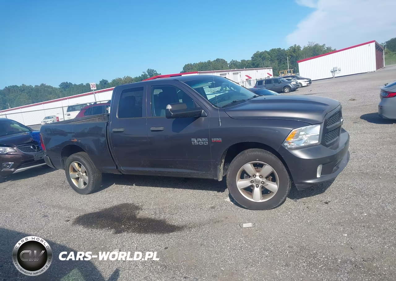 2015 Ram 1500 Express VIN:1C6RR7FT9FS587178 - 13