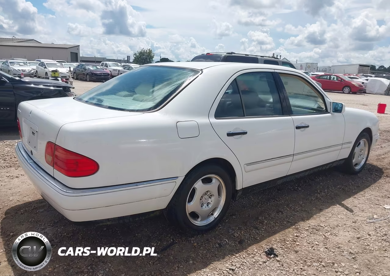 1999 Mercedes-Benz E 430 VIN:WDBJF70H9XA727769 - 4