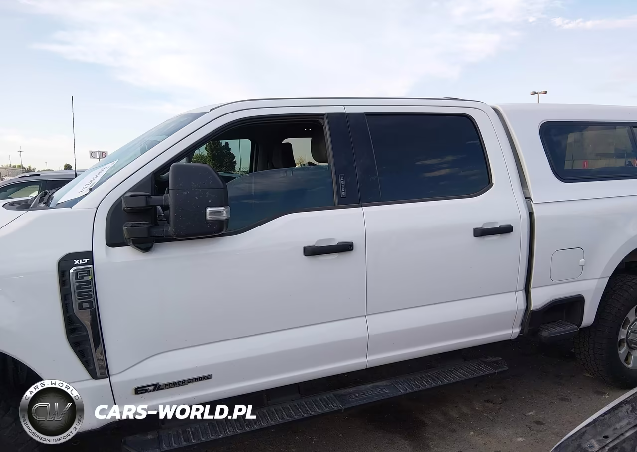 2023 Ford F-250 Xlt VIN:1FT8W2BT4PEC77350 - 11