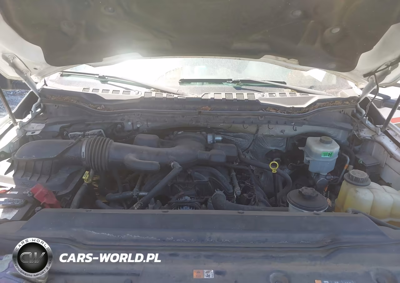 2017 Ford F-550 Chassis Xl VIN:1FDUF5GY0HEF22419 - 5