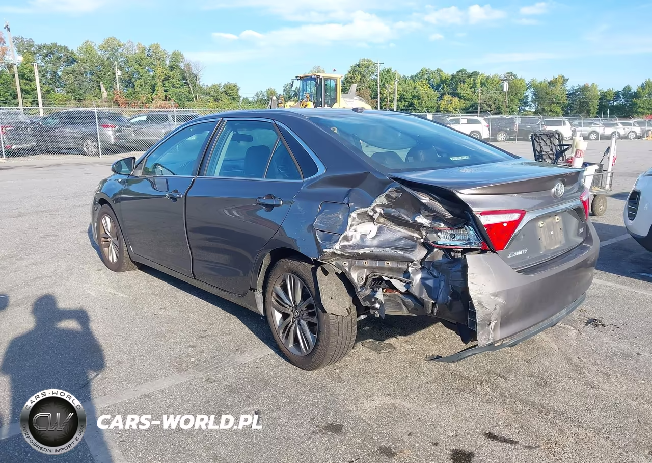 2016 Toyota Camry Se VIN:4T1BF1FKXGU183721 - 3